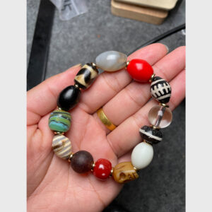 Vòng tay mix các loại hạt từ Tibet