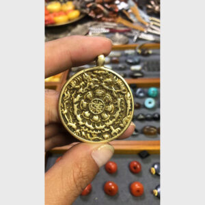 Cửu cung cổ Tây Tạng 200 năm