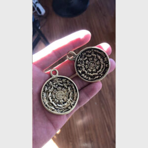 Cửu cung cổ Tibet 100 năm chất đẹp 2 mặt