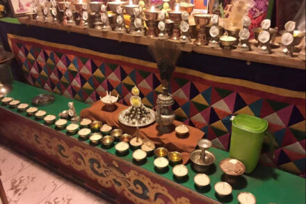 Làm sao biết nghi lễ LHASANG THRUELSEL đã thực hiện hoàn tất