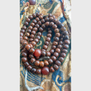 Chuỗi bồ đề tam bảo cổ 50 năm từ Lhasa