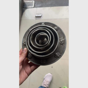 Mandala đồng tráng bạc thủ công từ Tibet