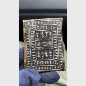 Mặt thokcha lớn khắc hoa văn chất đẹp cổ 100 năm