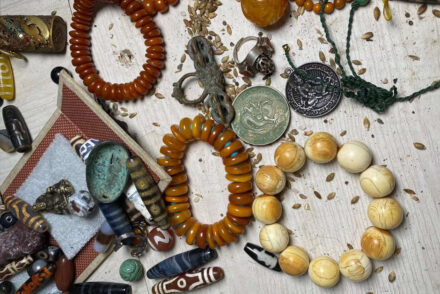 Những vật phẩm Tây Tạng hàng đầu cần được biết tới khi sưu tầm