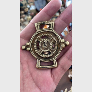 Thokcha đồng cổ 100 năm từ Lhasa hình lạ