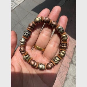 Vòng tay charm sọ thế hệ người cổ