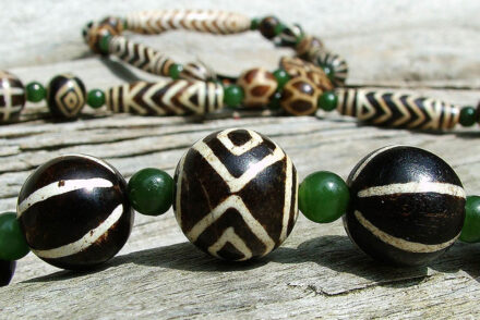 Tổng hợp thông tin về các hạt của Tây Tạng sưu tầm