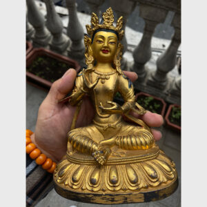 Tôn tượng Đức Di Lặc hiếm gặp truyền thống Tây Tạng