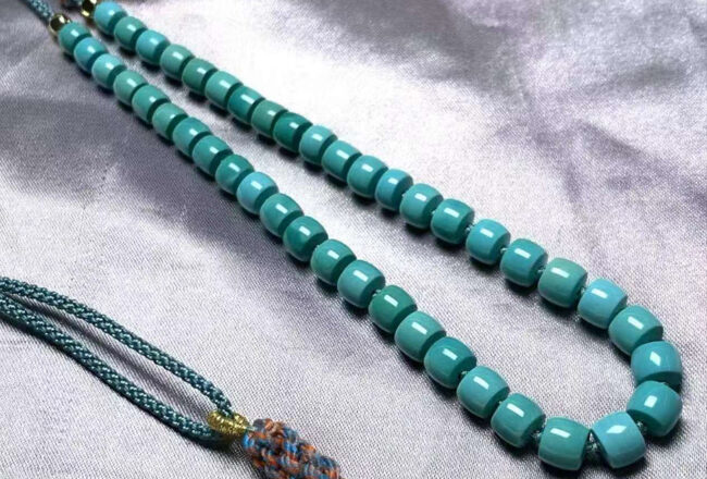 Đá Lam Ngọc (Turquoise Stone): Lịch Sử, Đặc Điểm và Ứng Dụng